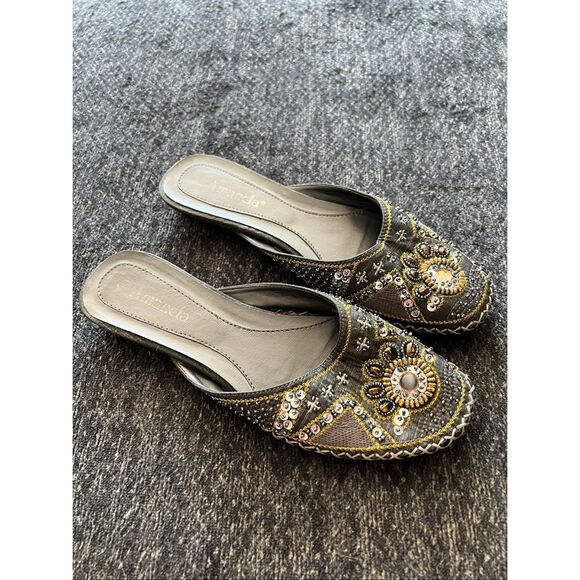 Amanda Embellished Beaded Slip-On Katmandu Slippers size 9 - Picture 1 of 6